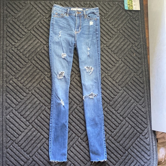 Hollister jeans - Picture 5 of 6